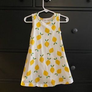 Girls dress, lemon pattern, and pockets!